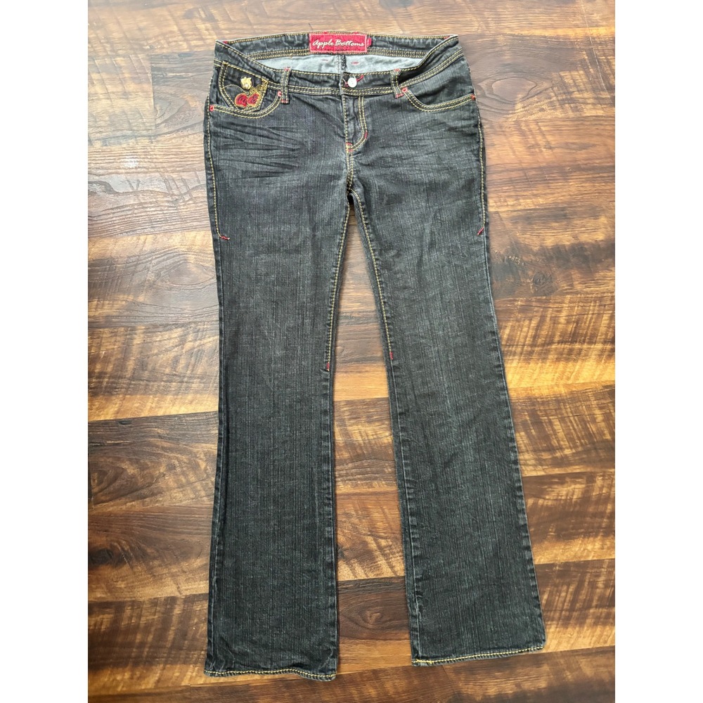 Vintage Apple Bottoms Jeans Women 9/10 Y2K Embroidered Flare Low Rise Denim
